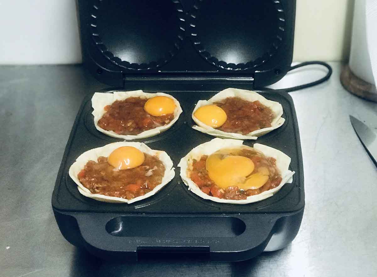 3 Exclusive Pie Maker Recipes for Sunbeam Pie Magic Domayne Style Insider